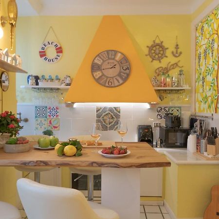 Noah home, Terre Marine Manarola Bagian luar foto